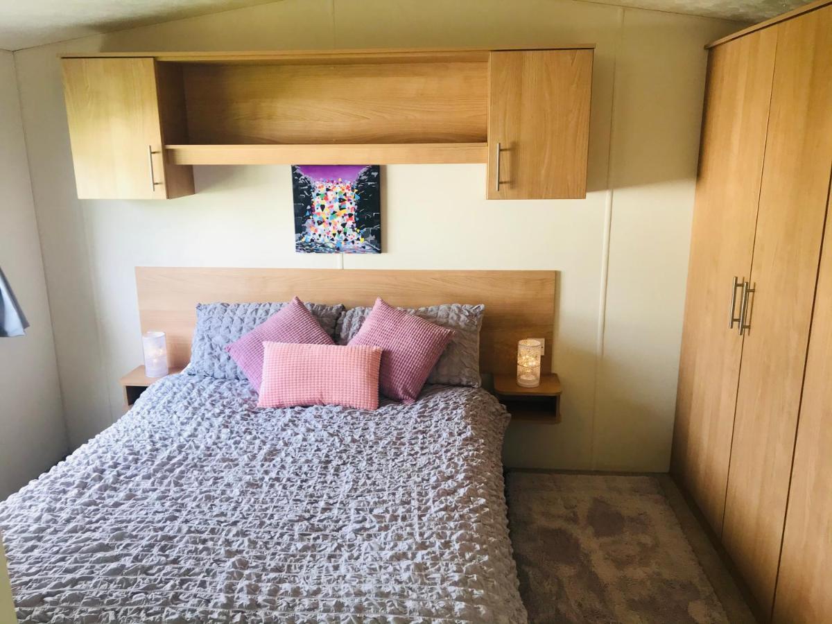 Turnberry Caravan Quiet Peaceful Location Near Golf Spas And Beaches Girvan Buitenkant foto