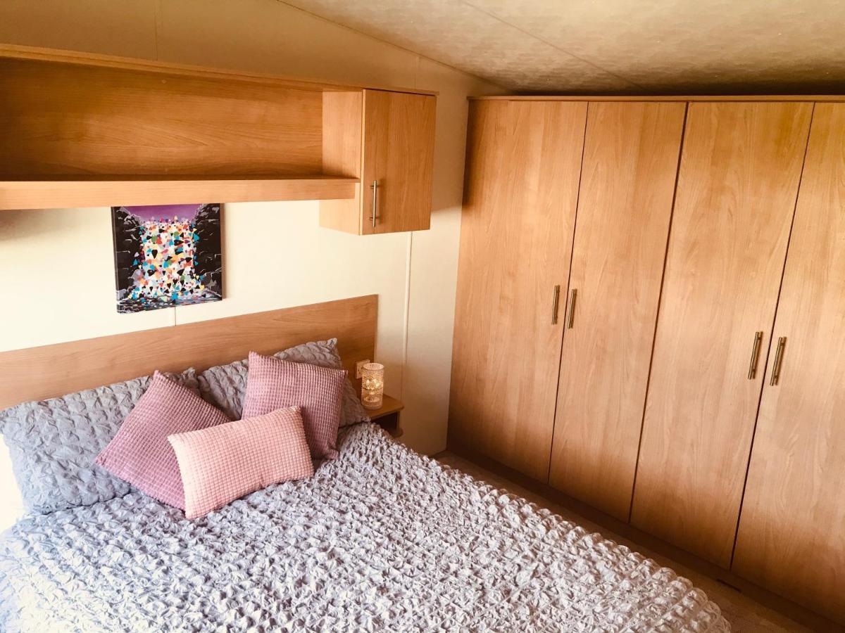 Turnberry Caravan Quiet Peaceful Location Near Golf Spas And Beaches Girvan Buitenkant foto