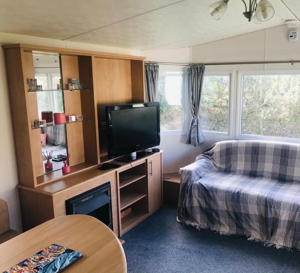 Turnberry Caravan Quiet Peaceful Location Near Golf Spas And Beaches Girvan Buitenkant foto