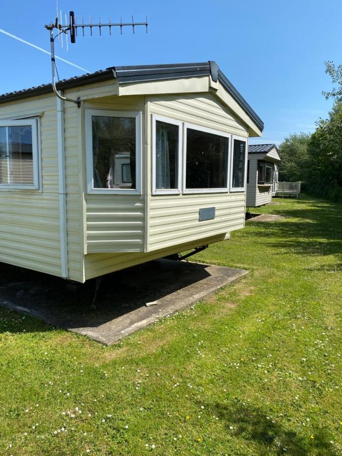 Turnberry Caravan Quiet Peaceful Location Near Golf Spas And Beaches Girvan Buitenkant foto